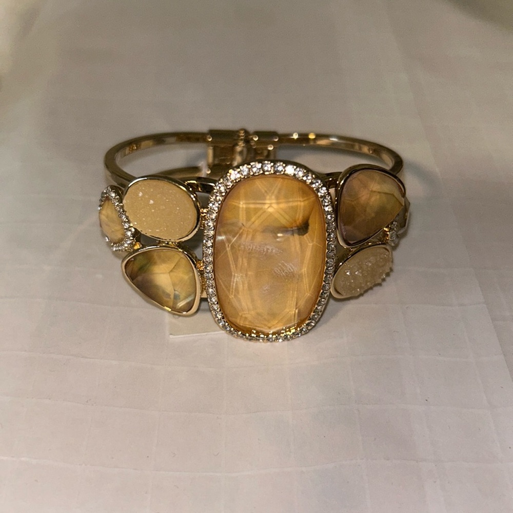 Jewelry by Dune & Willow.